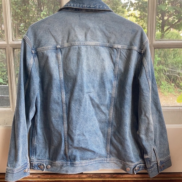 Madewell oversized trucker jean jacket L - Picture 7 of 7